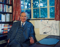 JRR Tolkien y el mapa de la Tierra Media: Rohan y Gondor a su espalda