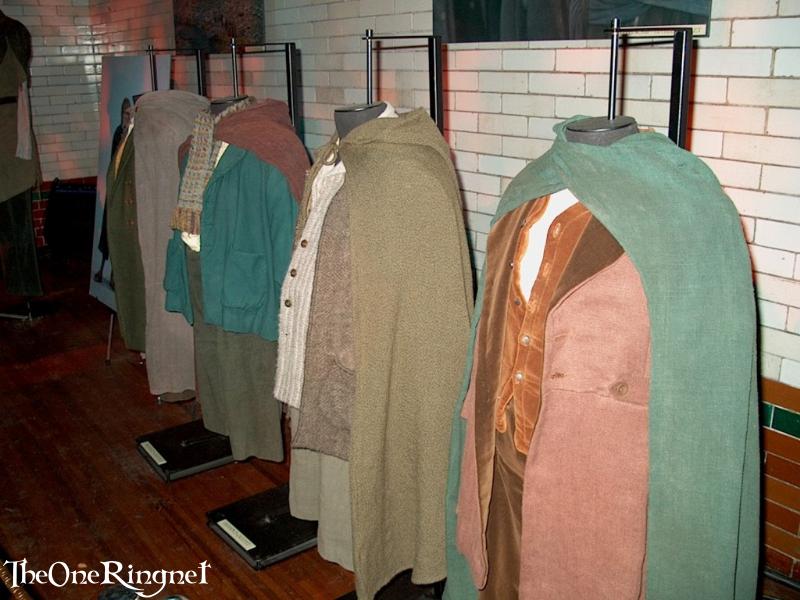 Casa Loma: Vestimenta de los Hobbits
